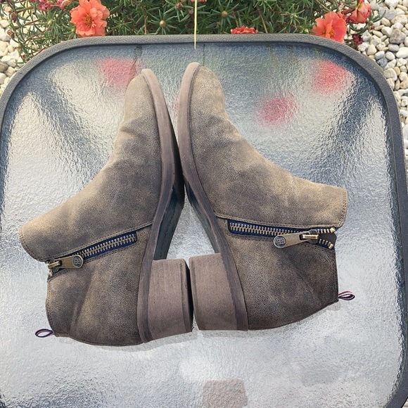 Tommy Hilfiger Zadie Boots Dark Brown - Picture 4 of 7